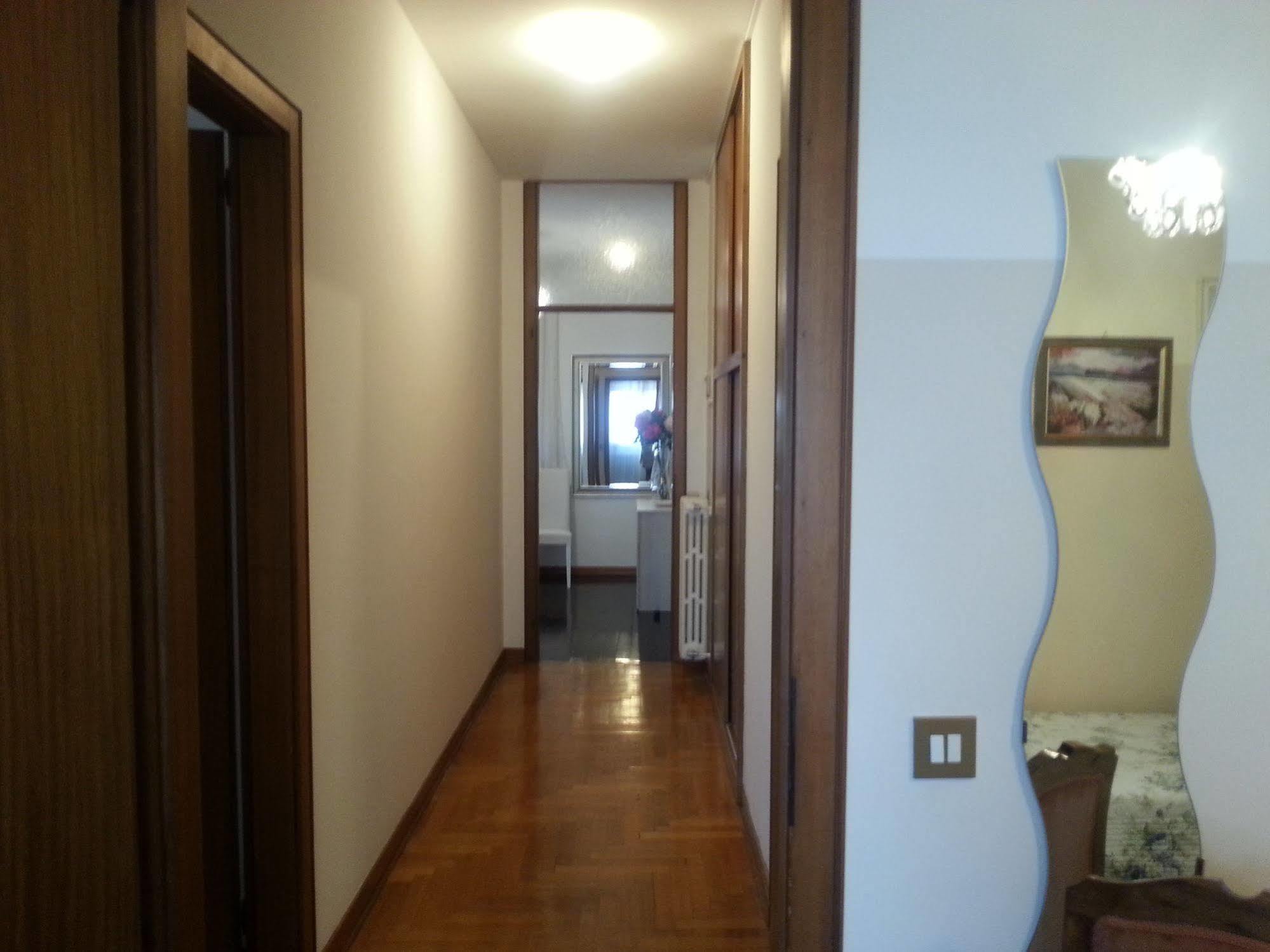 Appartamento Con 2 Camere E Garage Privato! Padova Dış mekan fotoğraf